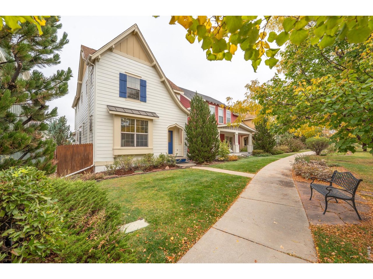1529 Harvest Dr