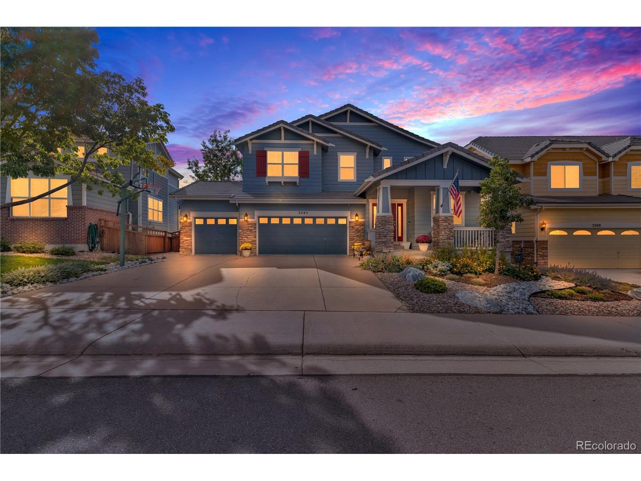 3285 Springbriar Dr