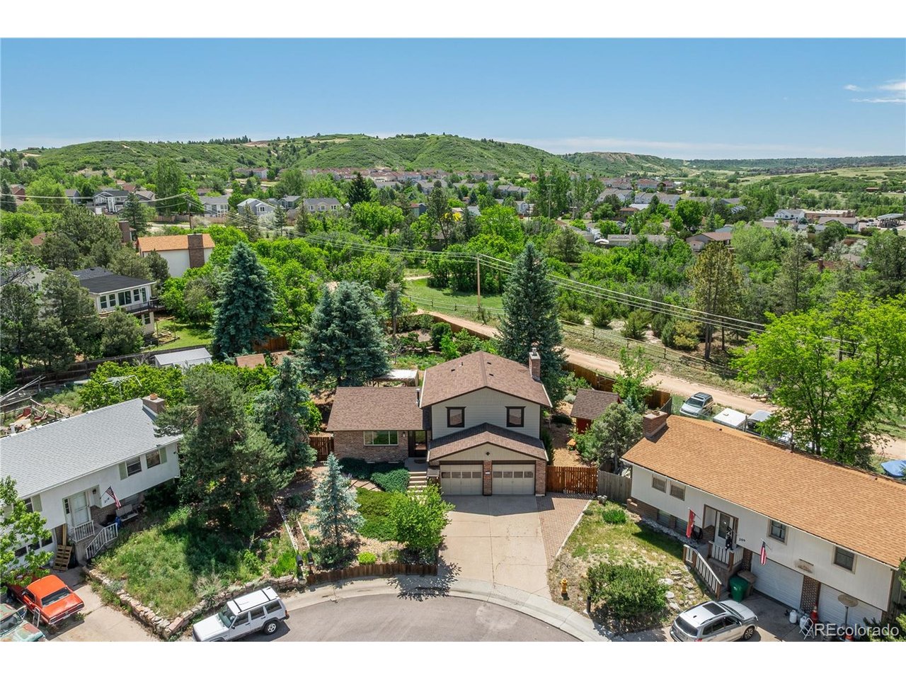 208 Elm Ct
