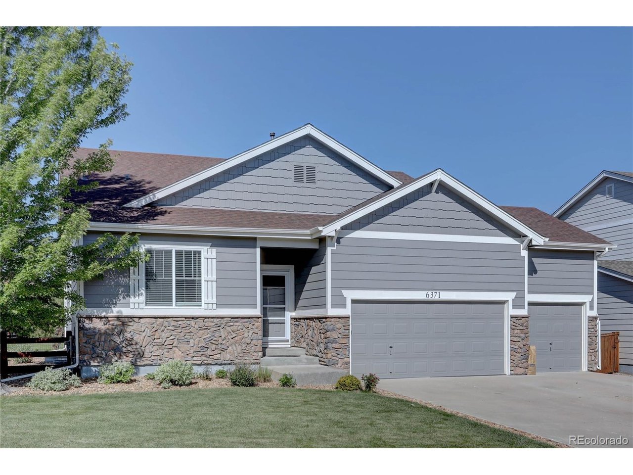 6371 Esmeralda Dr