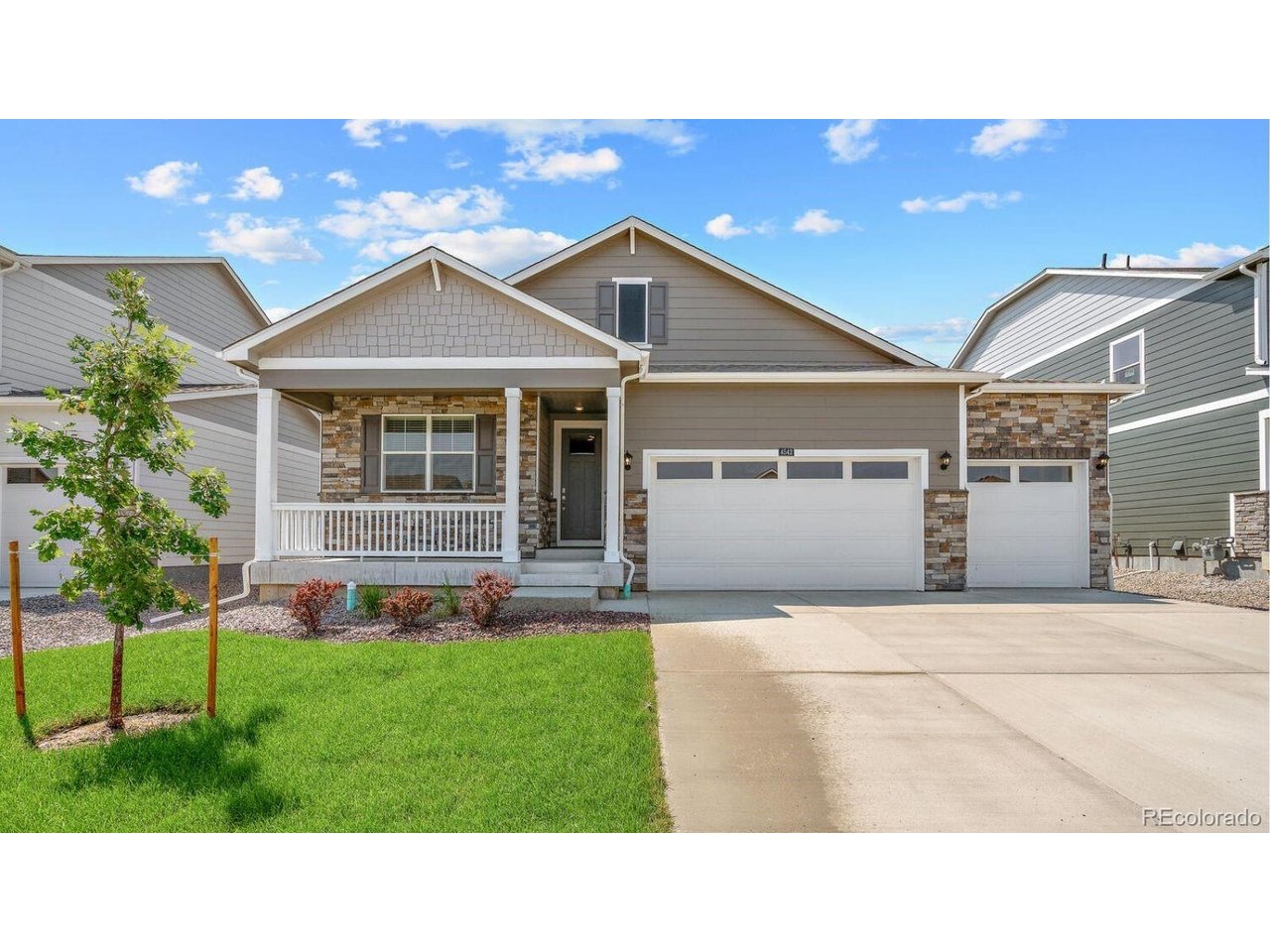 13924 Garnet Dr