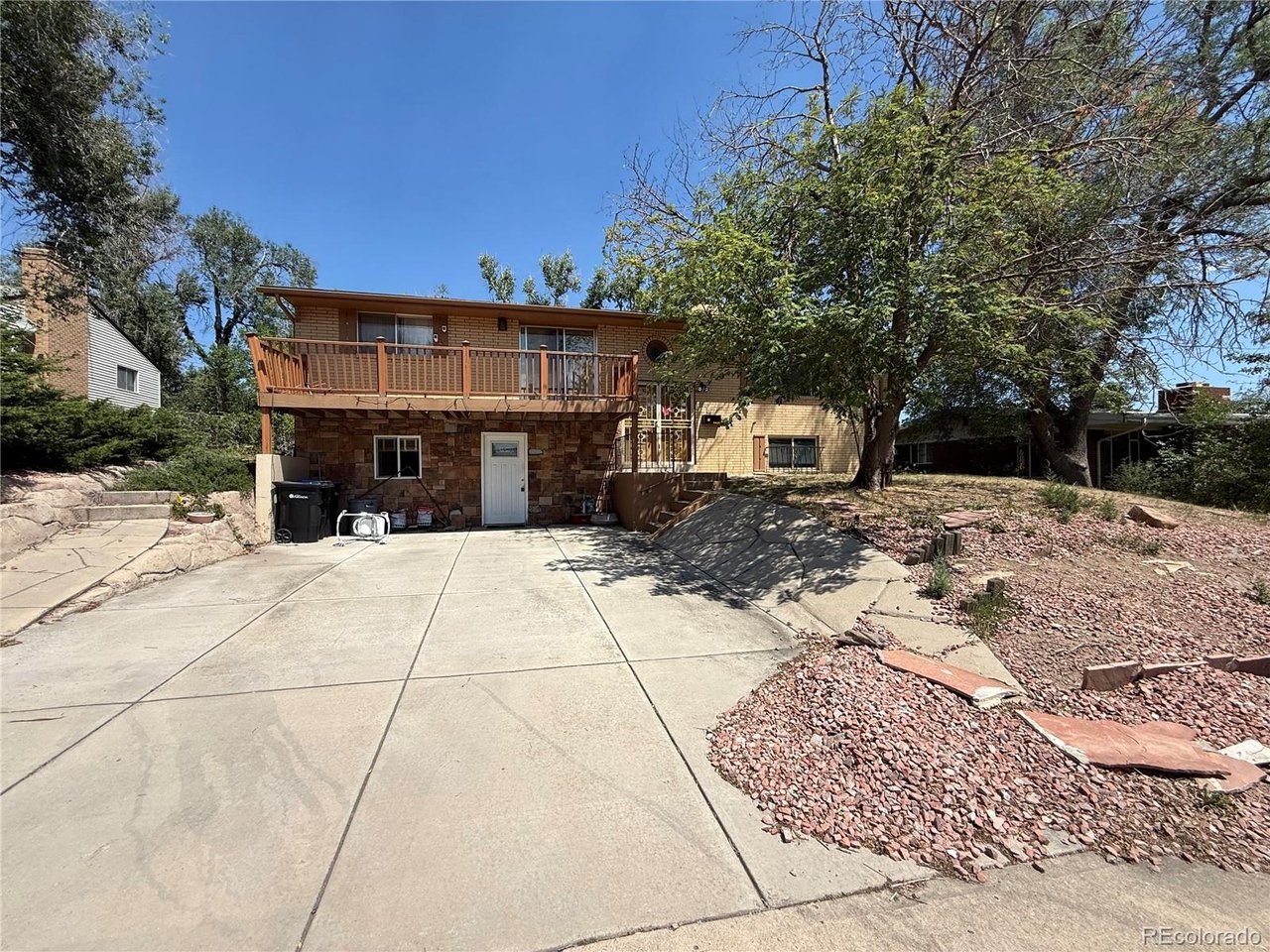 6430 Balsam St