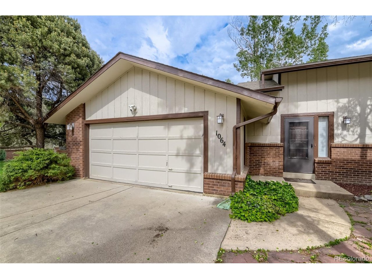 1064 Fairway Ct 3