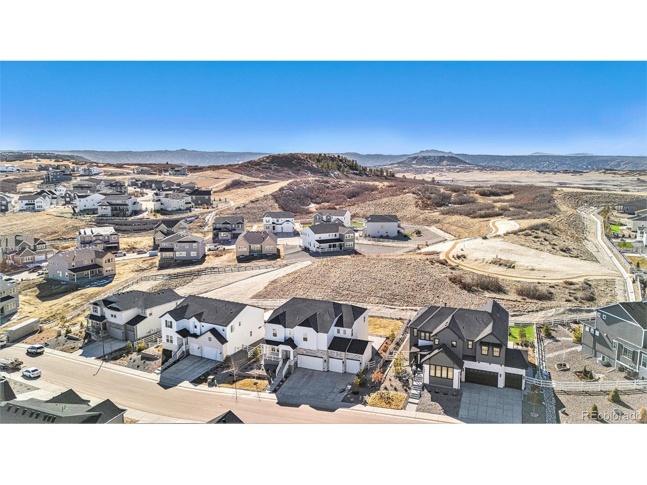 5381 Hickory Oaks Trl