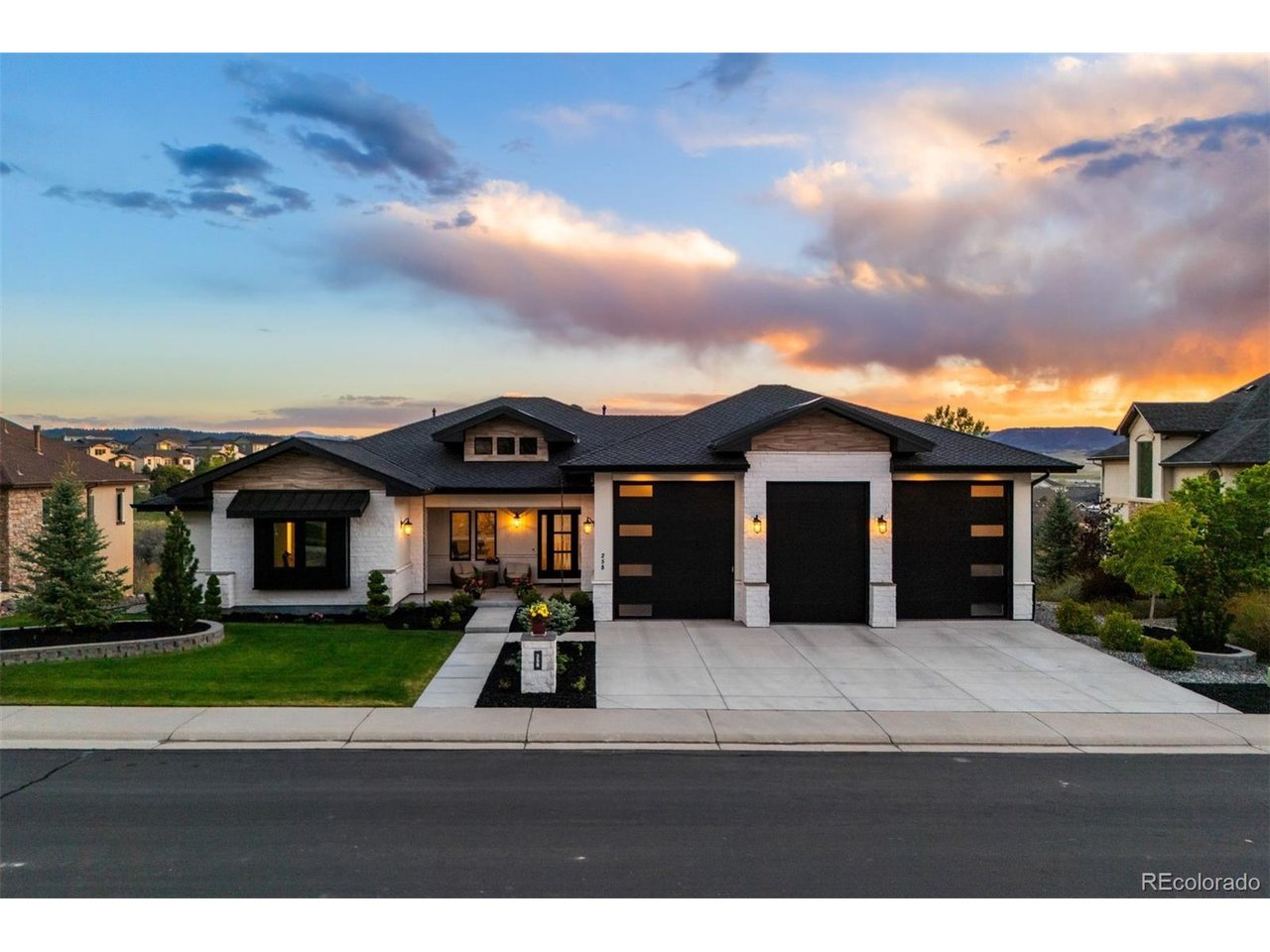 258 Castlemaine Ct
