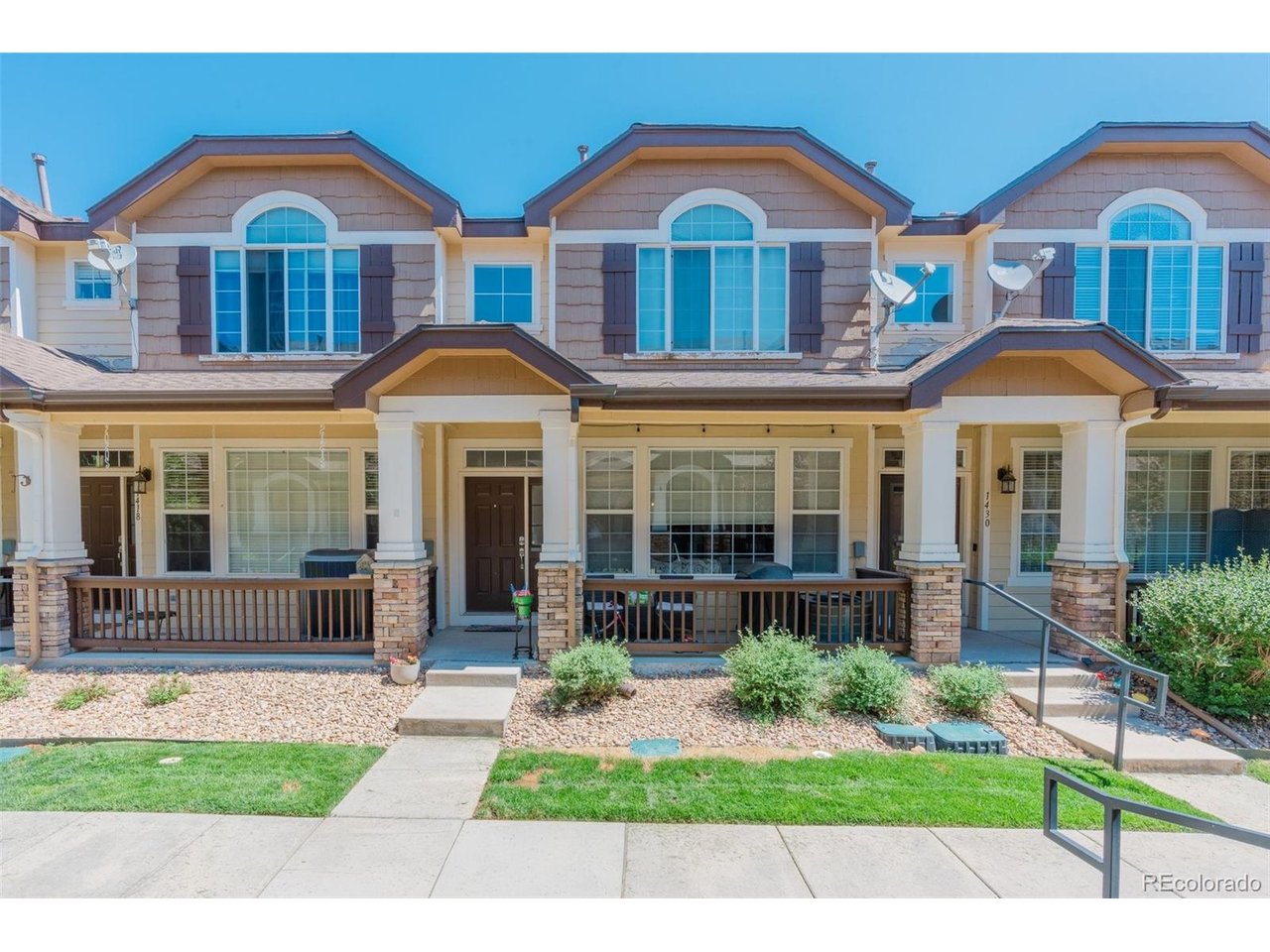 1424 Turnberry Dr