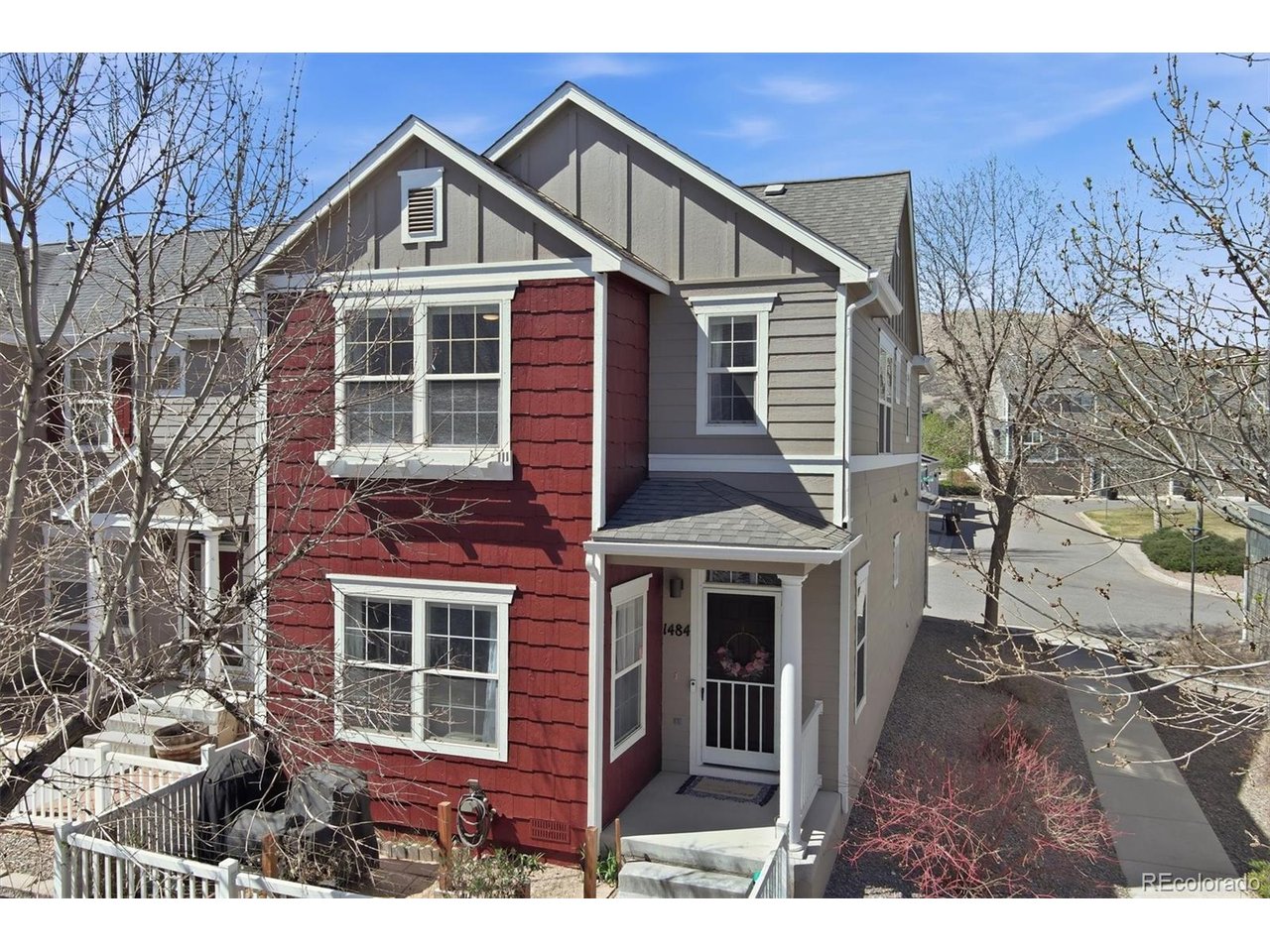 1484 Thunder Butte Rd