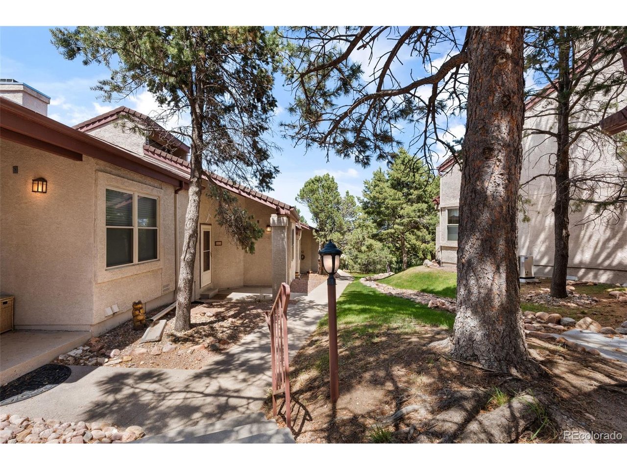 640 Autumn Crest Cir B