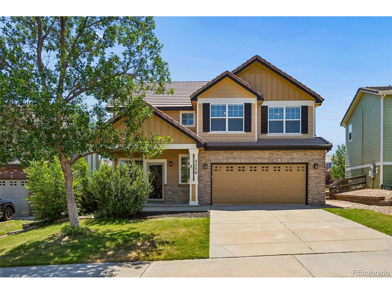 3528 Wonder Dr
