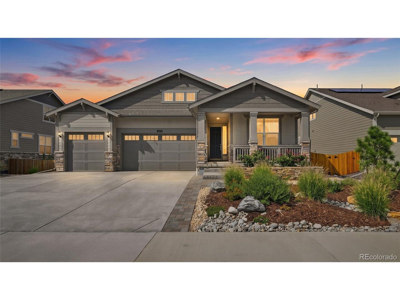 2573 Knobbie Cir