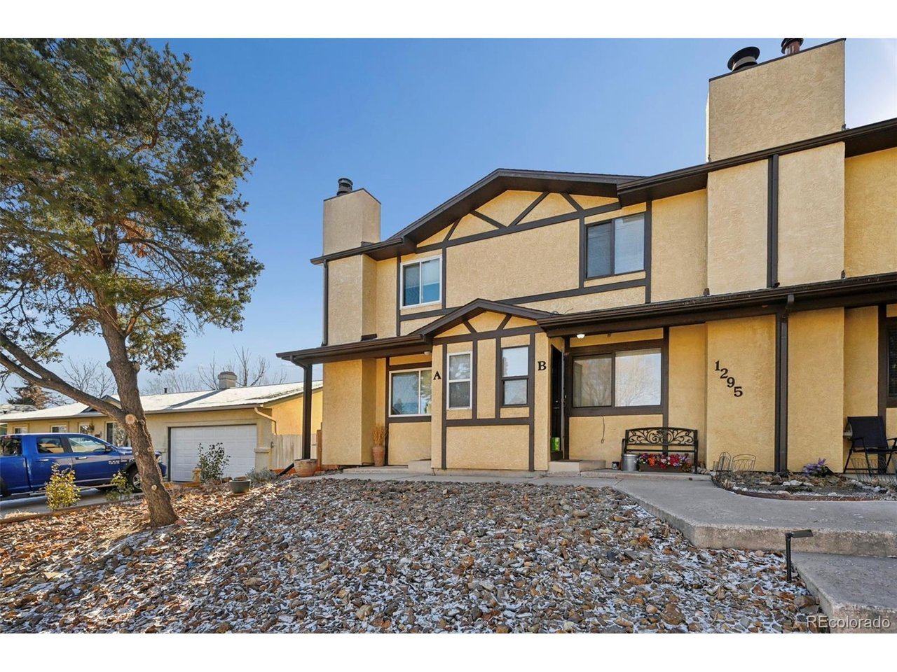 1295 Vondelpark Dr A