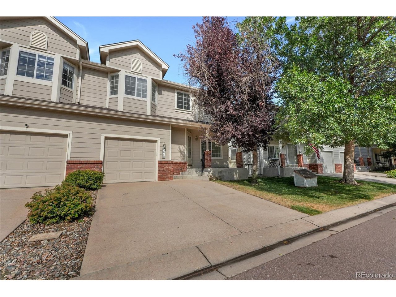 1049 Samuel Pt