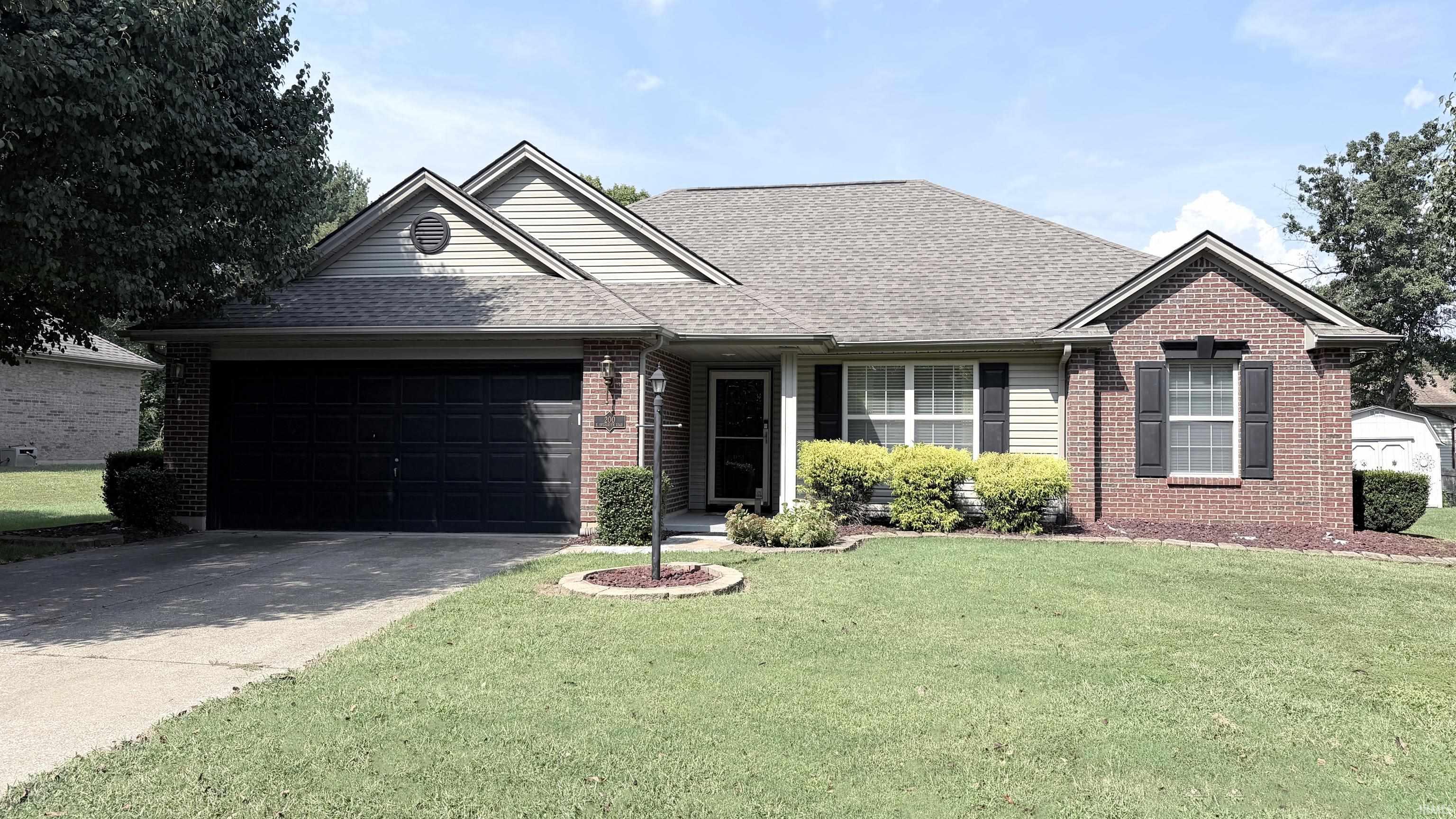 200 E Evergreen Road