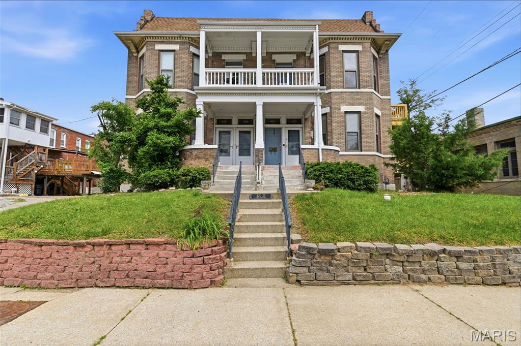 422 Lake Avenue Unit: 5