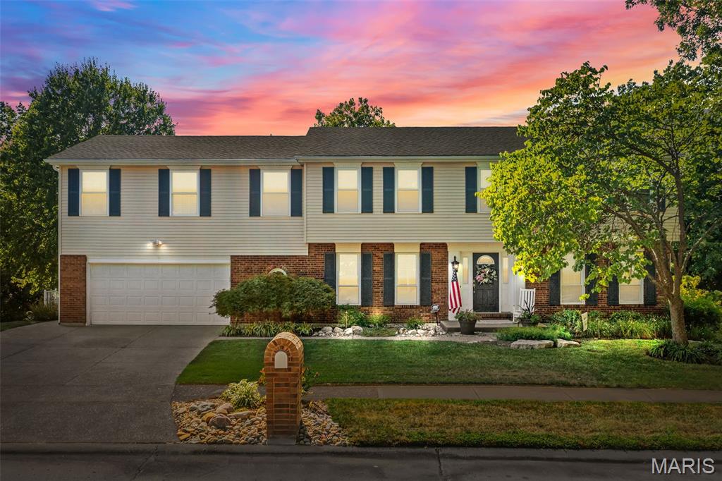 5317 Hamlin Court