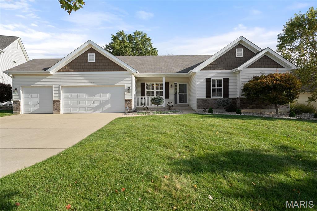 819 Honeywood Drive