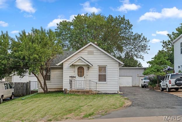 8908 W Pendleton Avenue