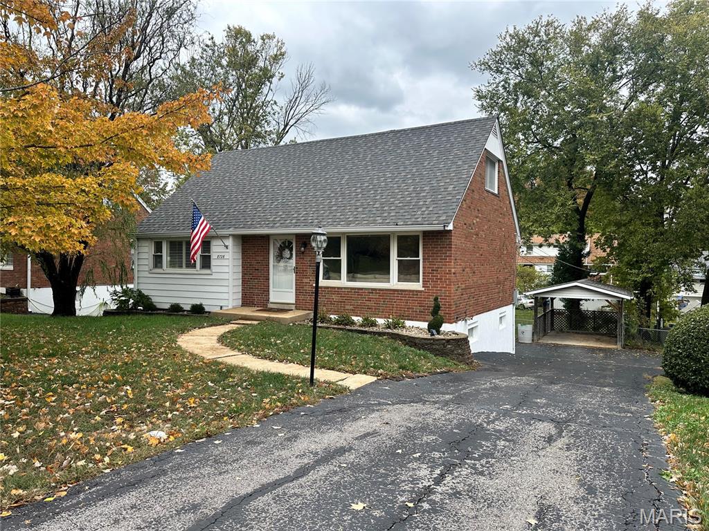 8728 Del Vista Drive