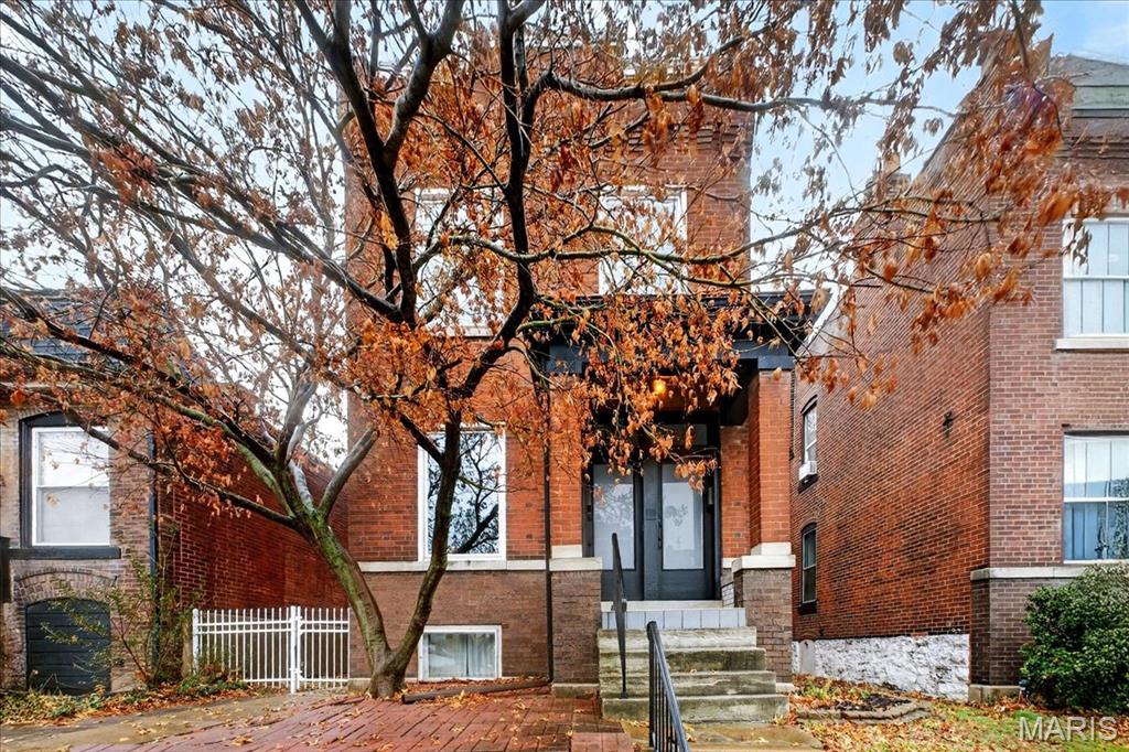 3257 Morganford Road