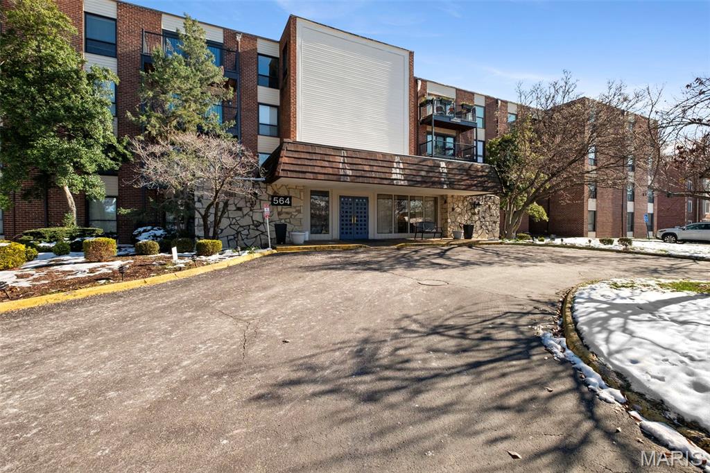 564 Sarah Lane Unit: 408