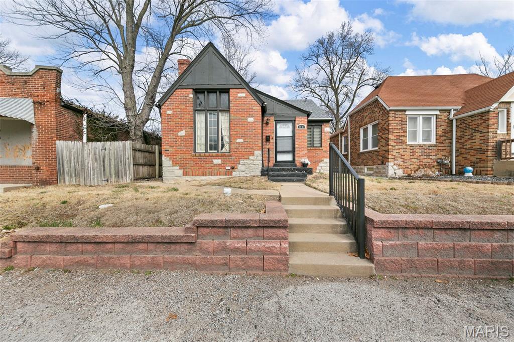 7117 W Florissant Avenue