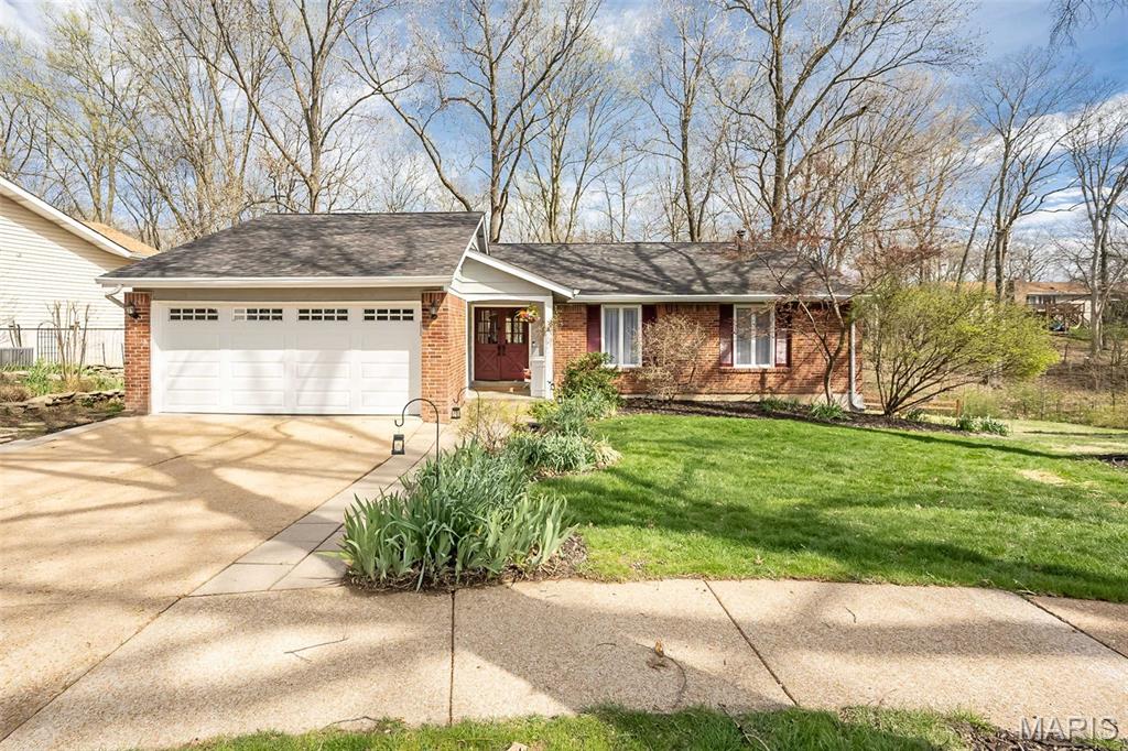 812 Paquerette Court