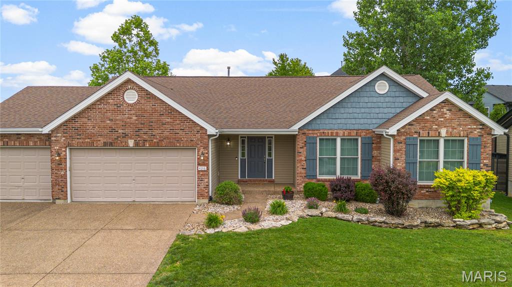 4216 Broken Rock Drive