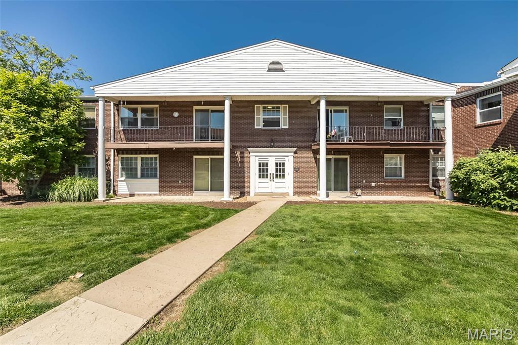 10315 Forest Brook Lane Unit: A