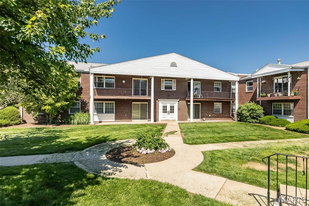 10315 Forest Brook Lane Unit: A