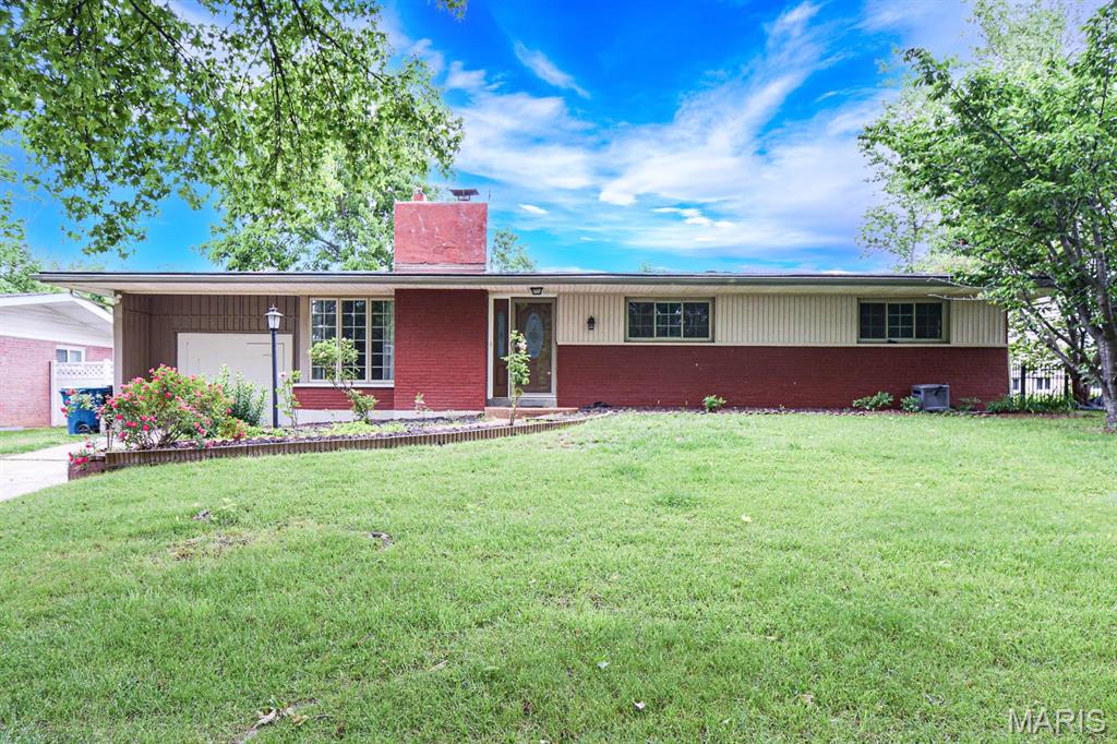 819 Renee Lane