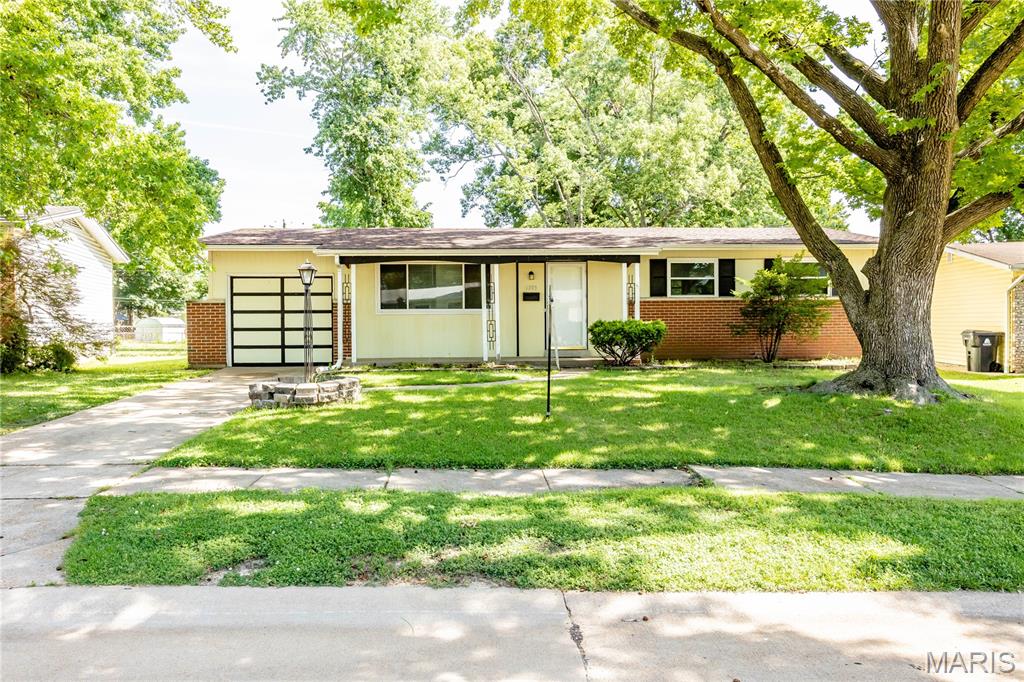 1395 Redbird Drive