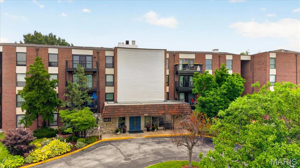 564 Sarah Lane Unit: 104