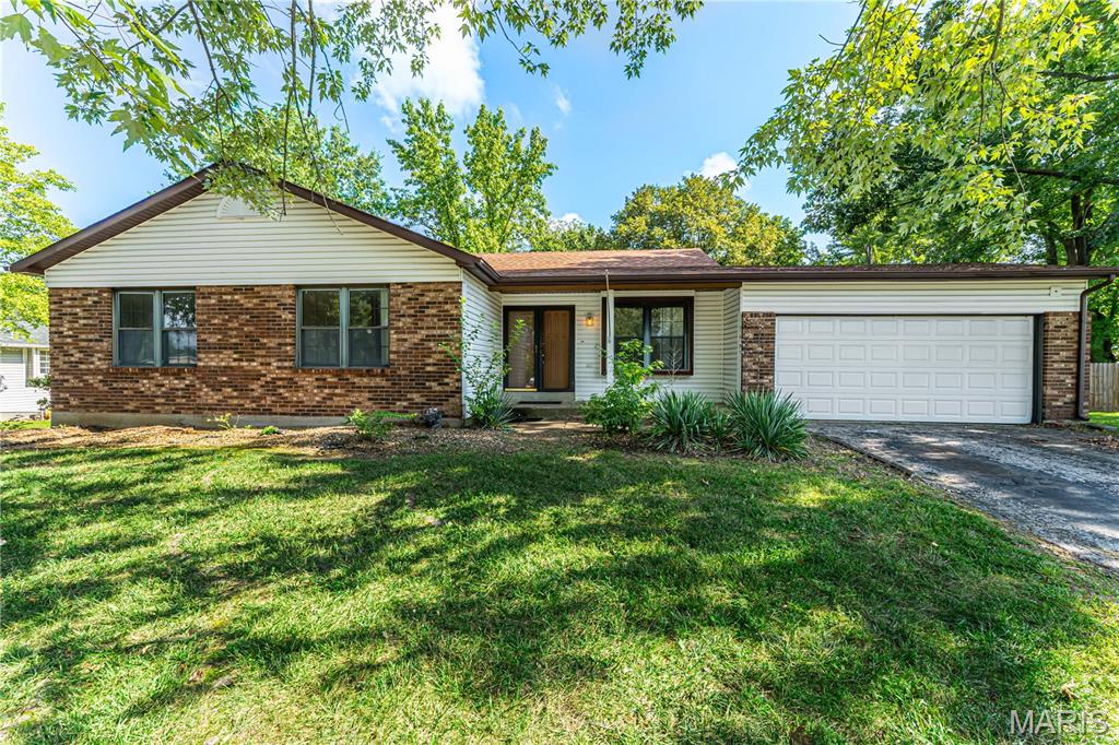 13 Ashbrook Drive