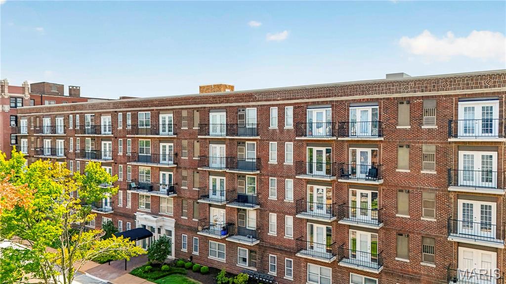 5630 Pershing Avenue Unit: 37