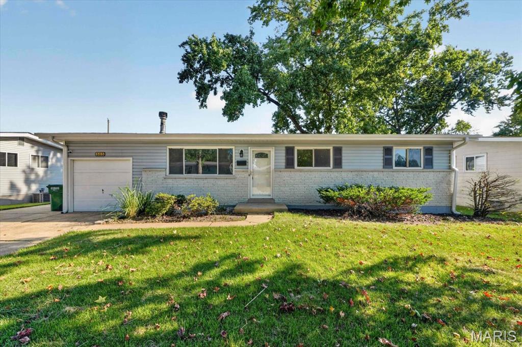 665 Redwing Drive