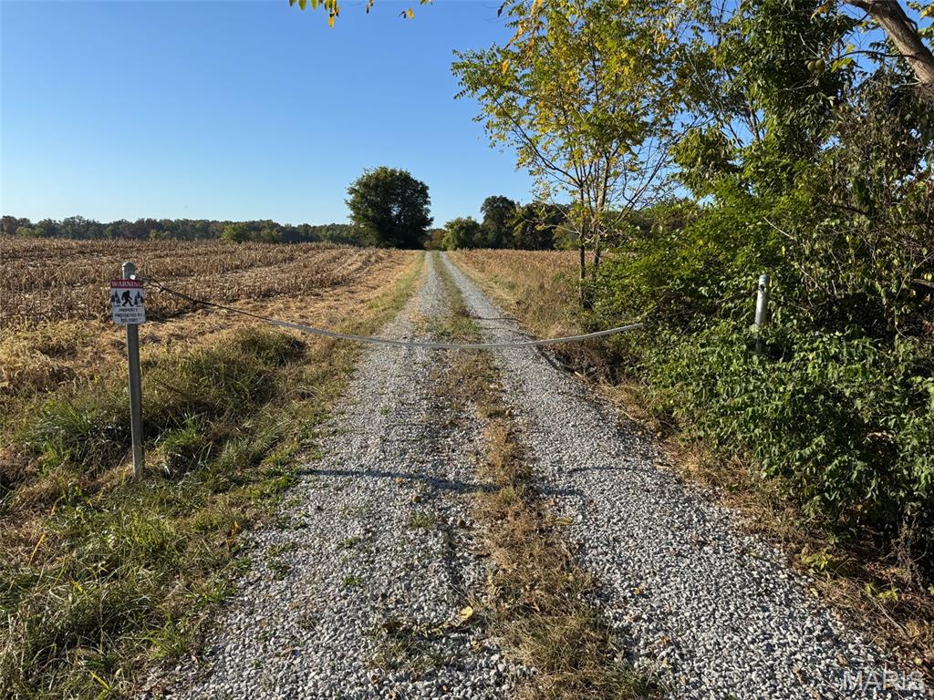 00 Fillmore Road