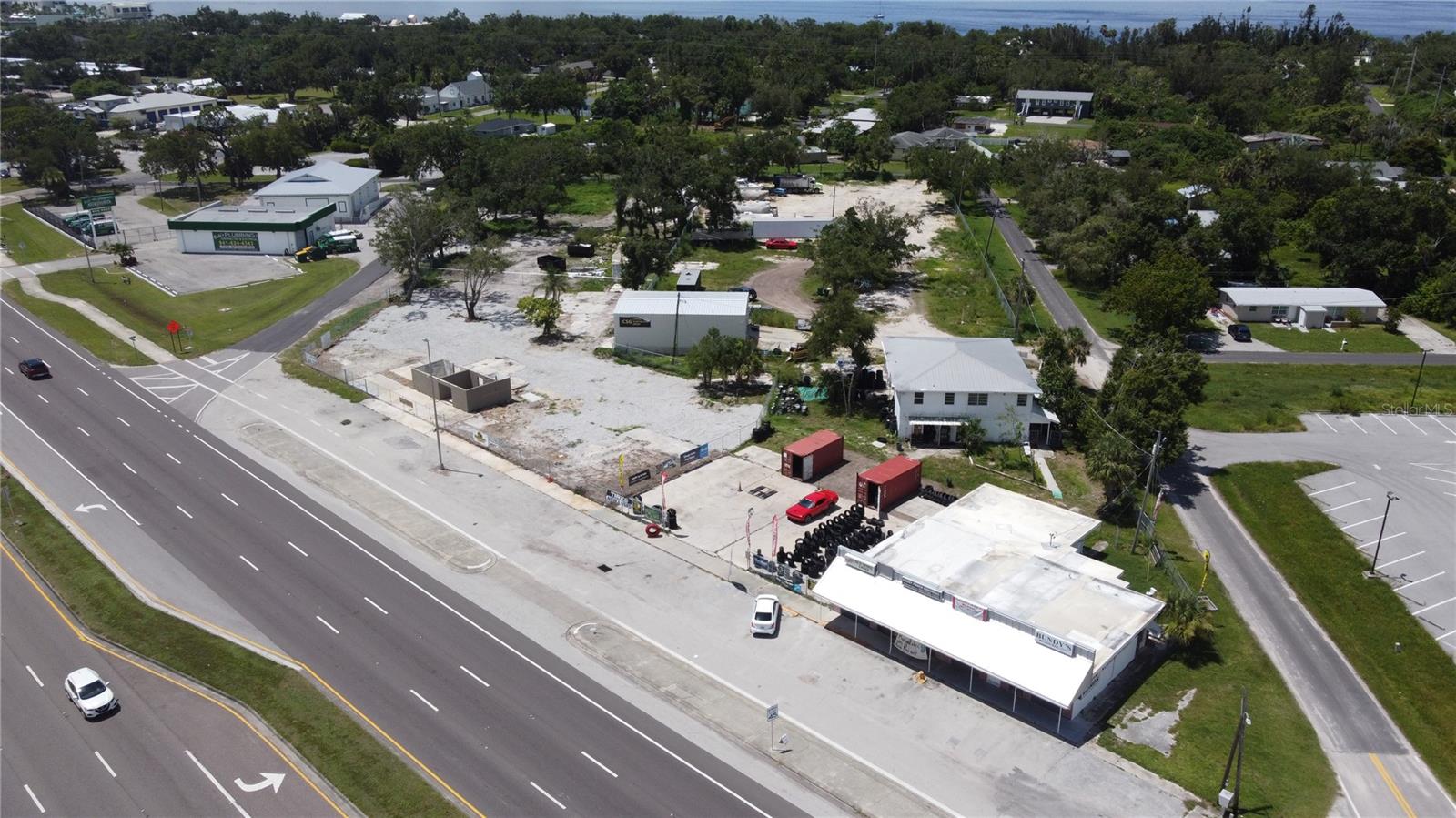 4549 & 4569 TAMIAMI TRL