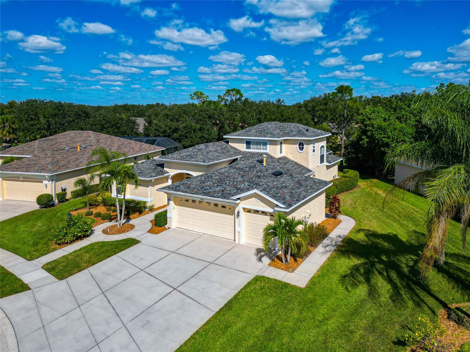10937 BLUESTEM CIR