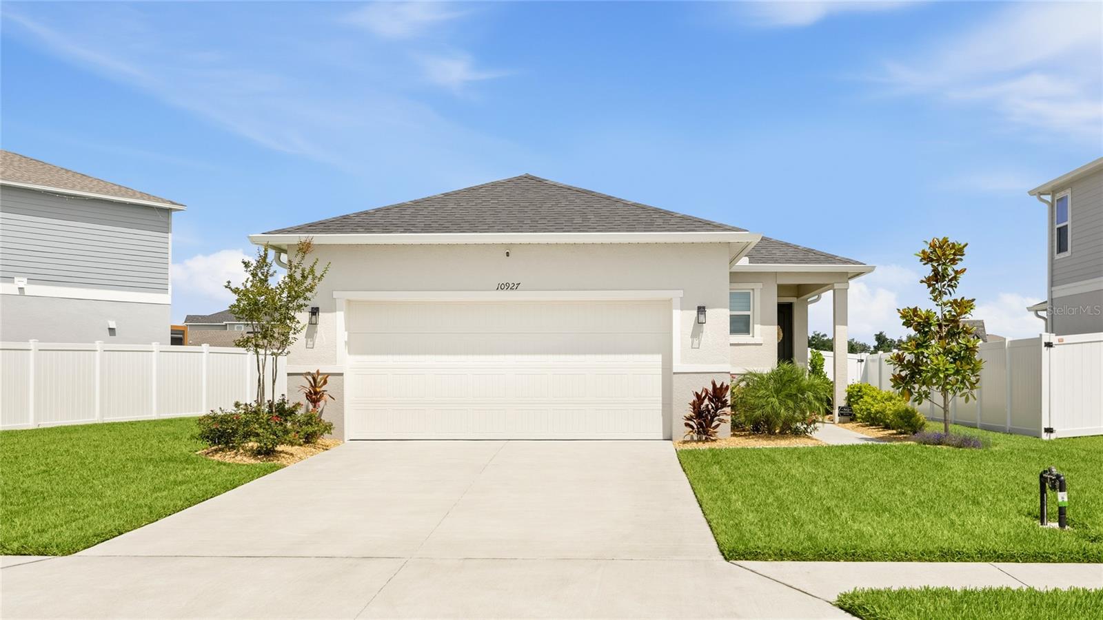 10927 BLUESTEM CV