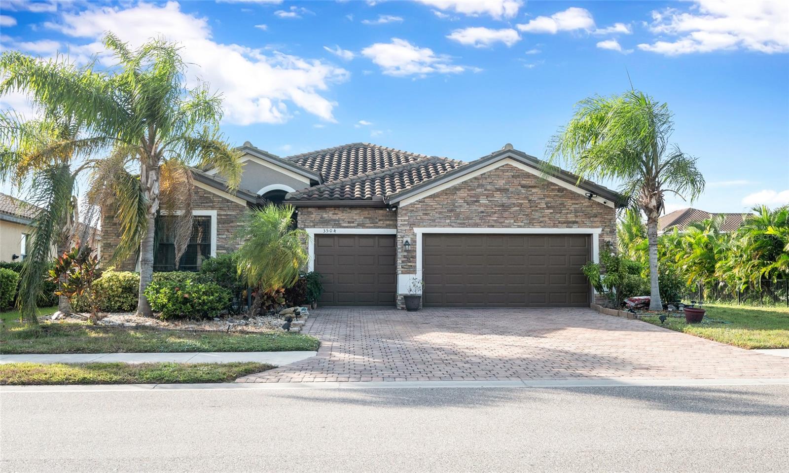 3504 Savanna Palms Ct