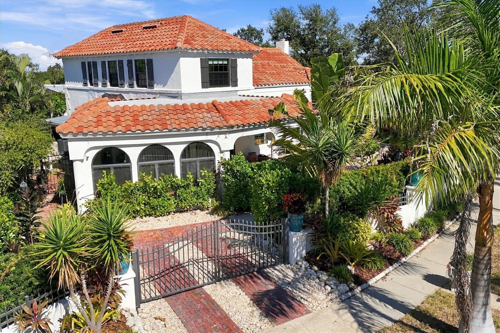 5208 Harbor Rd