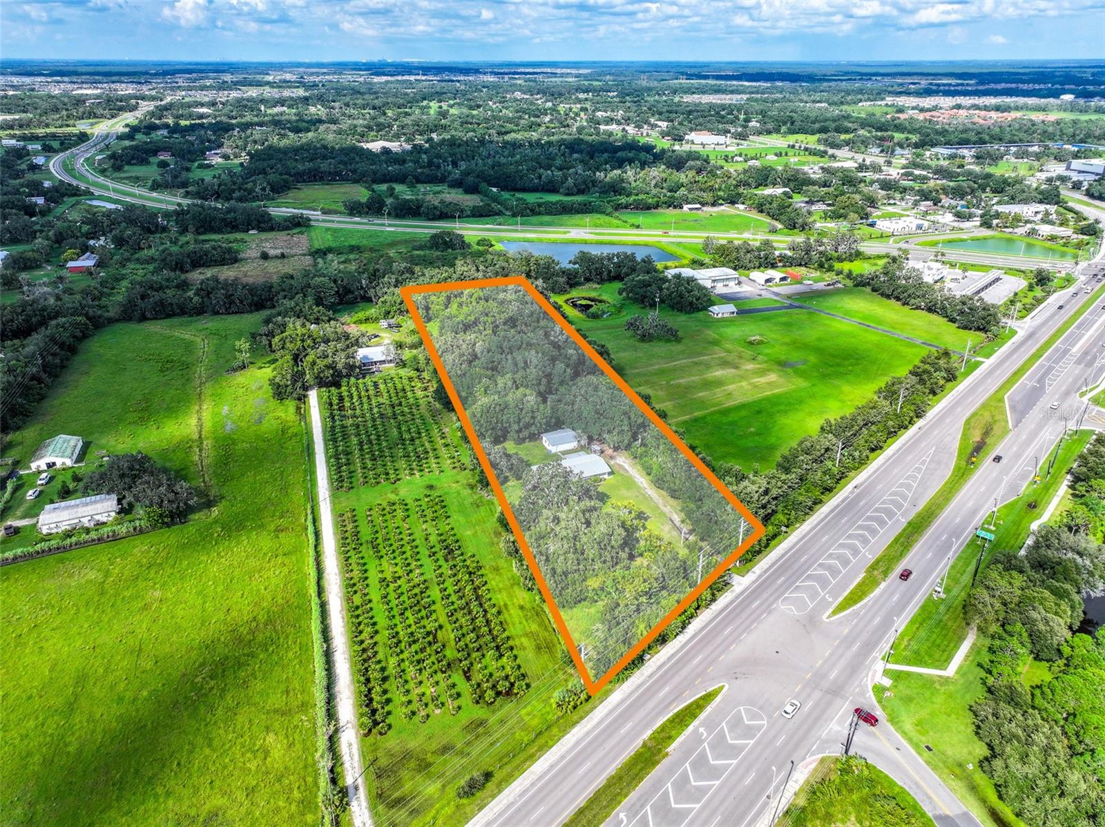 11880 Us Highway 301 N