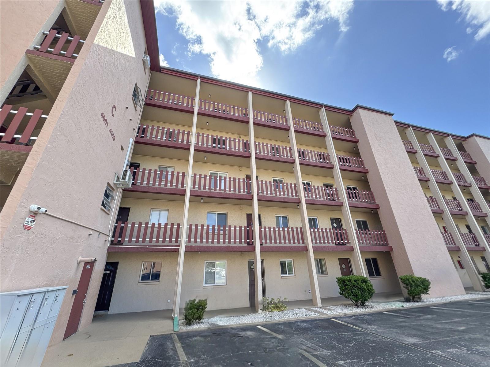4085 Lake Bayshore Dr C311