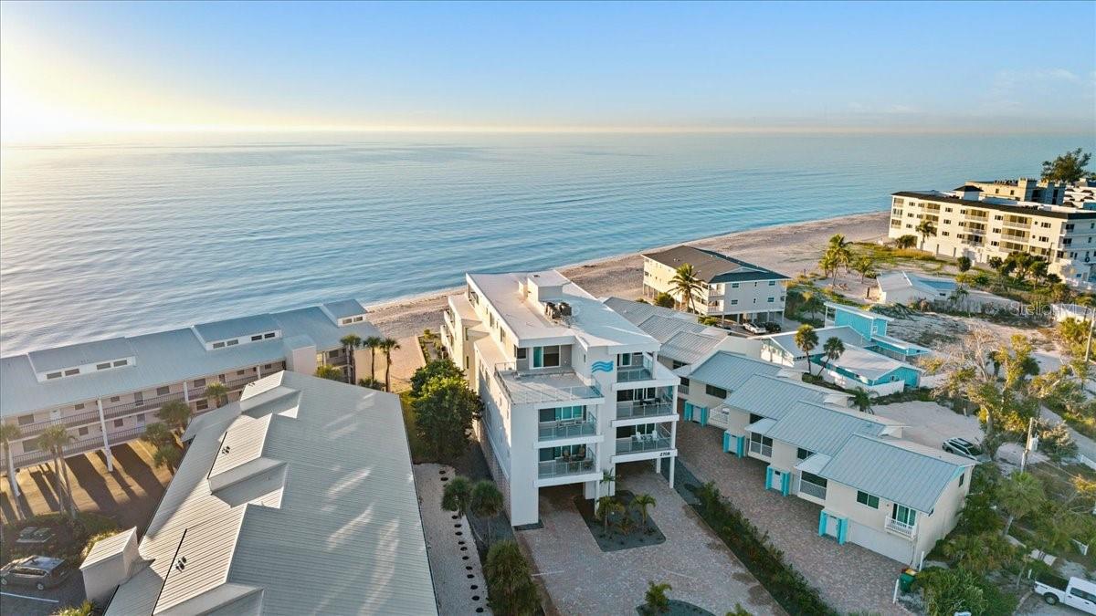 2708 N Beach Rd 2