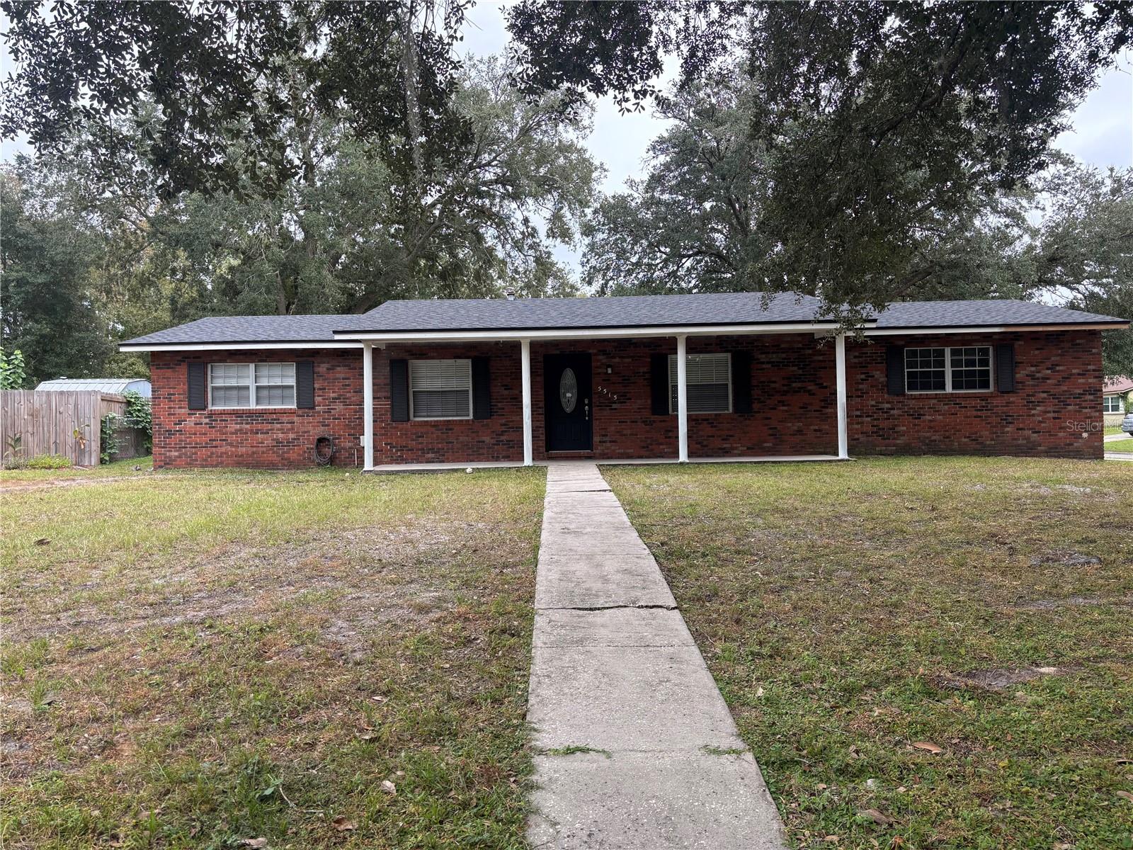 5515 NW 27th Ter