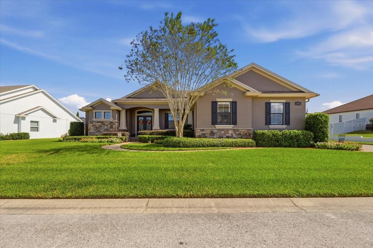 5062 Shore Side Dr
