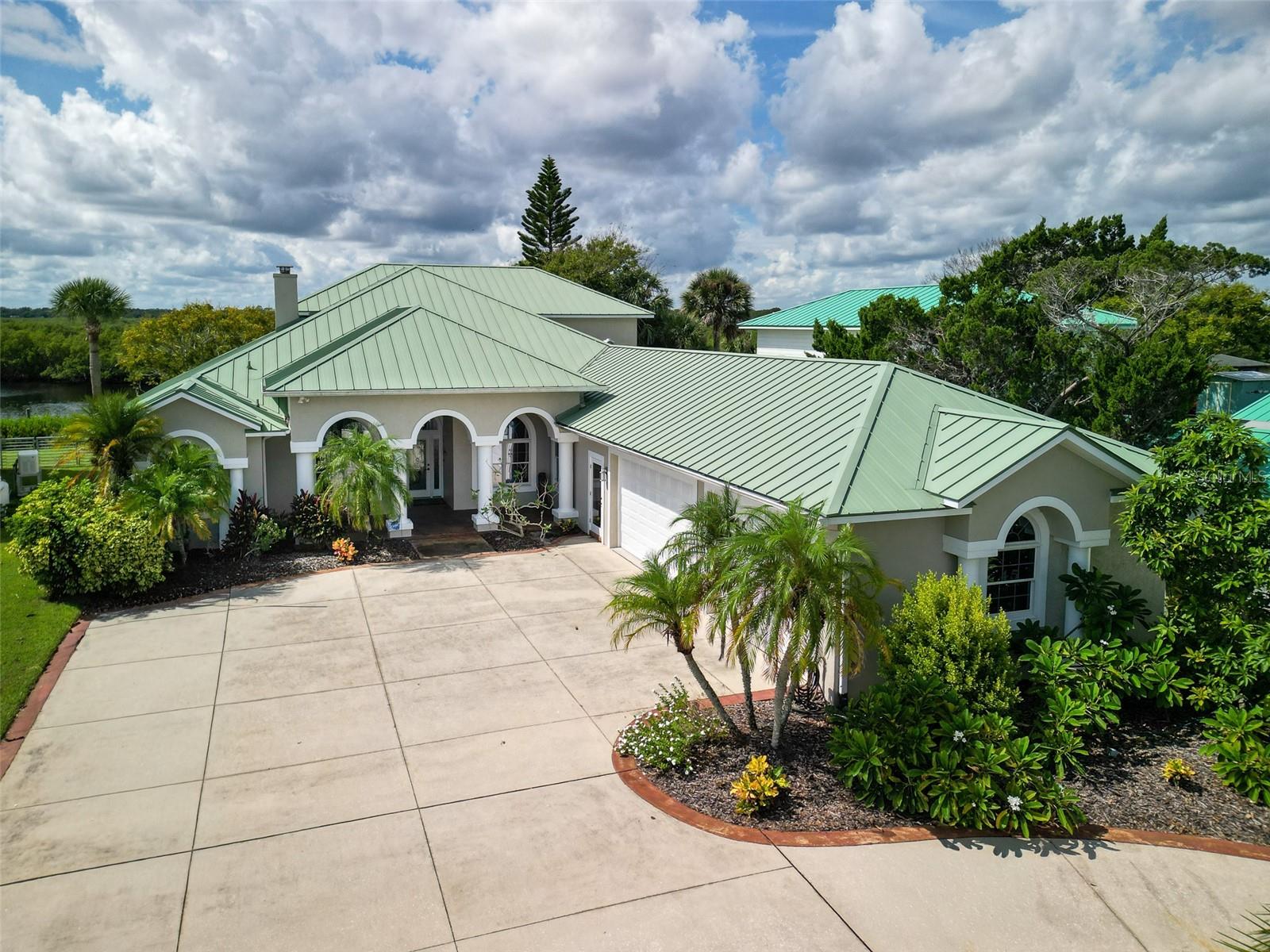 45 CUNNINGHAM DR
