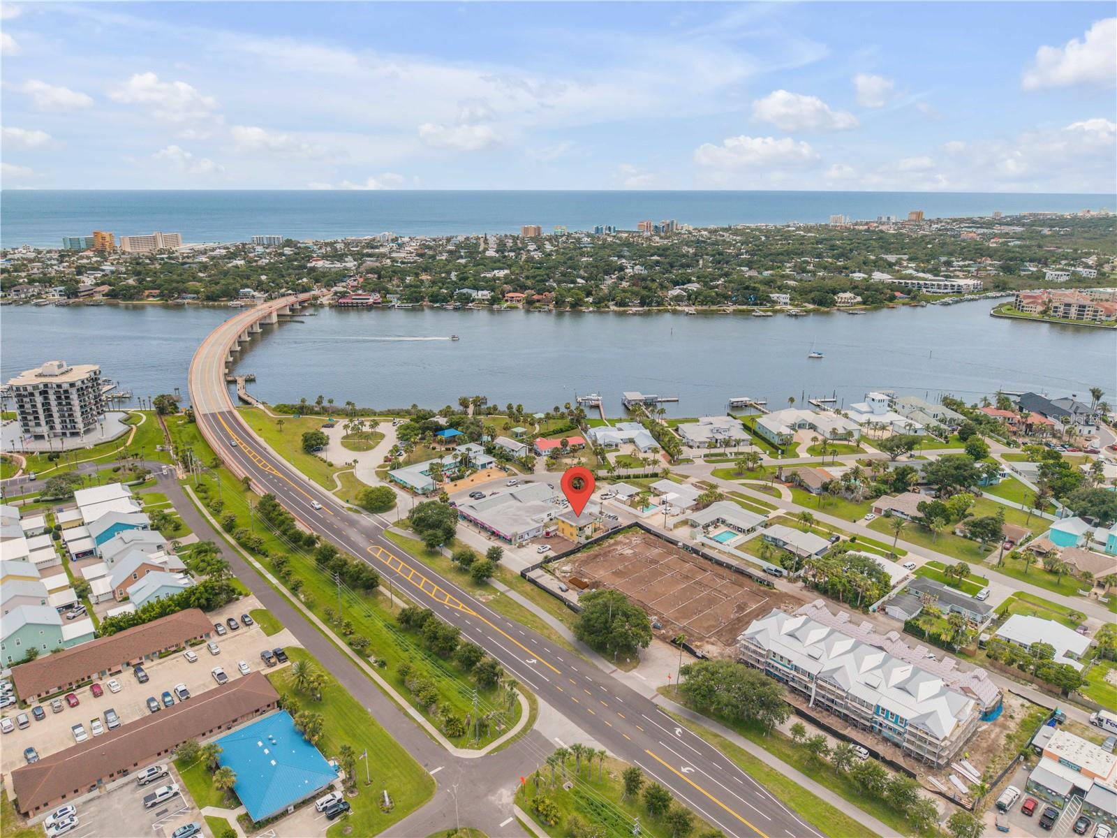 472 N CAUSEWAY