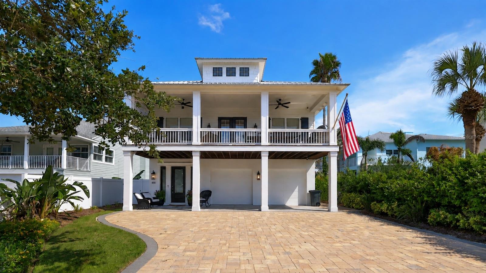 818 OCEAN AVE