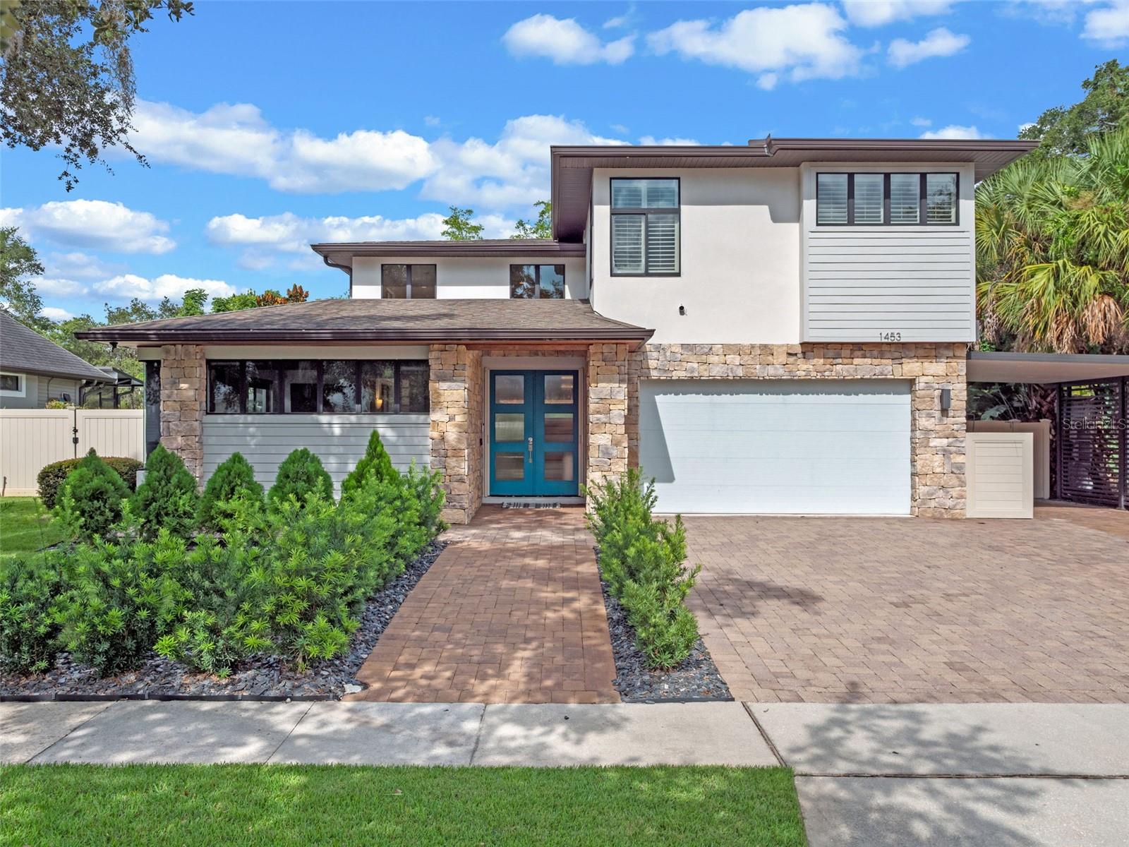 1453 LYNDALE BLVD